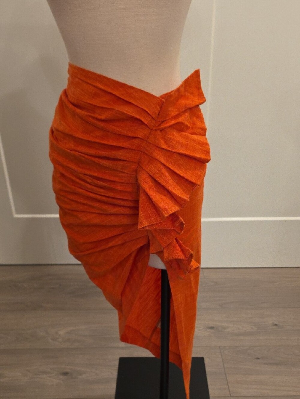 Just Bee Queen Ruched Asymmetric High-Low Skirt in Orange size XS like new - Picture 3 of 8